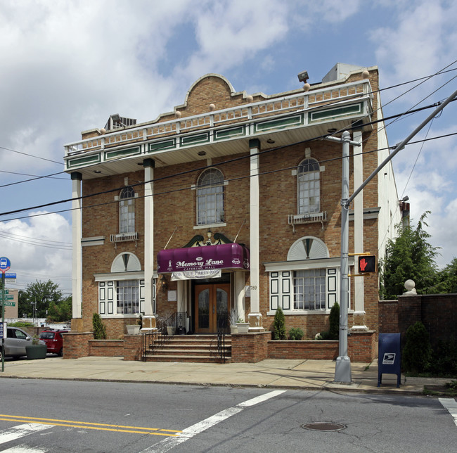 781 Post Ave in Staten Island, NY - Foto de edificio - Building Photo