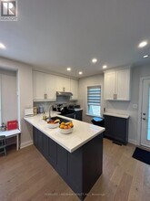 111 Greer Rd in Toronto, ON - Building Photo - Building Photo