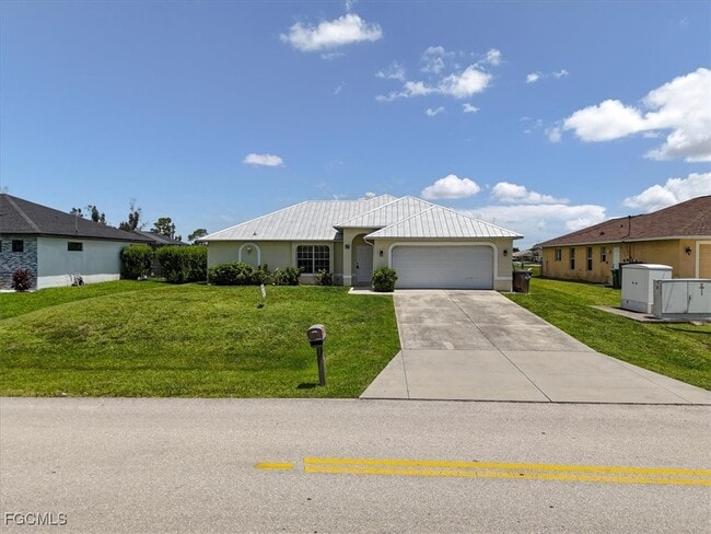 property at 1529 SW 15th Pl