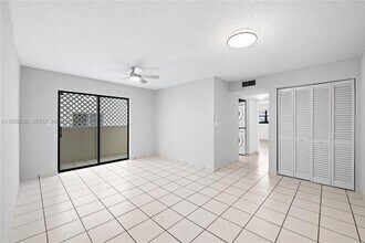 7915 Harding Ave in Miami Beach, FL - Building Photo - Building Photo