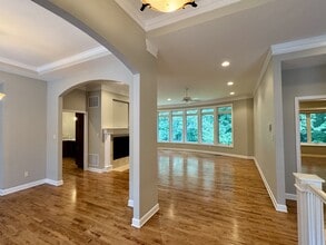 124 Vinita Ln in Loudon, TN - Building Photo - Building Photo