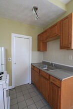 58 Vinal Ave, Unit #2F in Somerville, MA - Building Photo - Building Photo