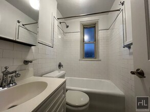 EAST 10 STREET in New York, NY - Foto de edificio - Building Photo