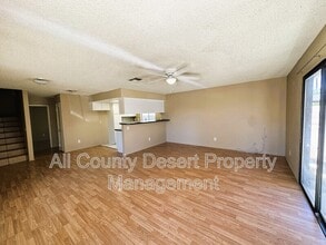 33950 Via De Anza in Cathedral City, CA - Building Photo - Building Photo