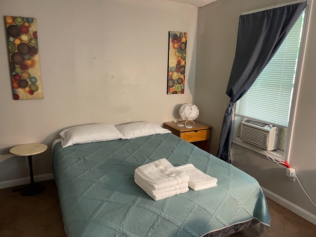 property at 1448 S Kiel Ave