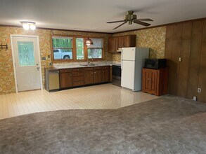 17869 Hoder Rd in New Buffalo, MI - Building Photo - Building Photo