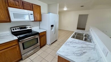 9125 Laird St in Panama City, FL - Building Photo - Building Photo