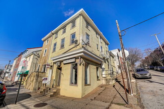 4245 Ridge Ave in Philadelphia, PA - Building Photo - Building Photo