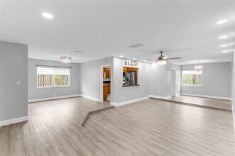 4112 NW 78th Ln in Coral Springs, FL - Building Photo - Building Photo
