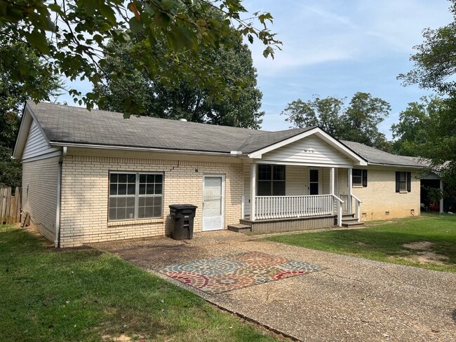 property at 802 Parrish St