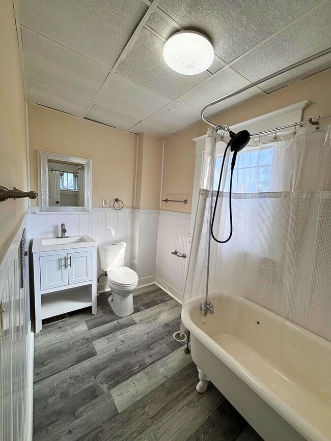 property at 216 Lafayette Ave NE