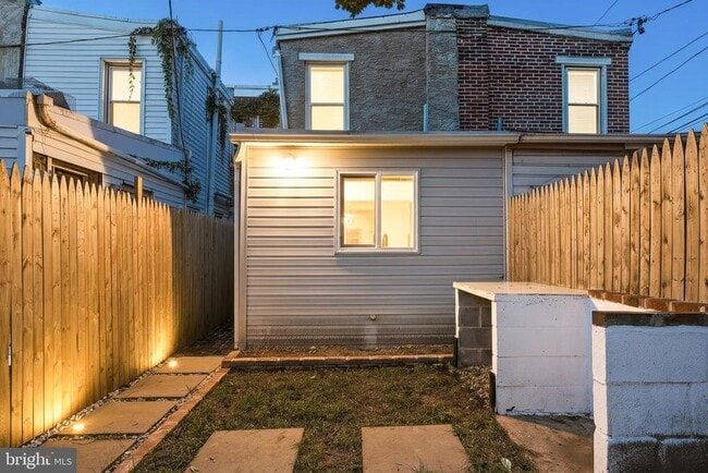 property at 903 Kirkwood St