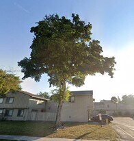 2224 NW 58th Ave in Lauderhill, FL - Building Photo