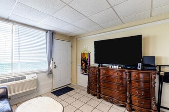 14401 Front Beach Rd in Panama City Beach, FL - Building Photo - Building Photo