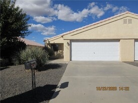 2735 Georgia Ave in Kingman, AZ - Building Photo