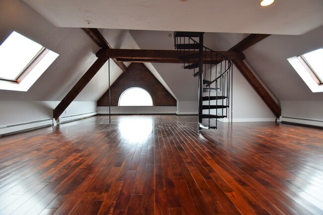 440 Western Ave, Unit PH5 in Boston, MA - Building Photo - Building Photo