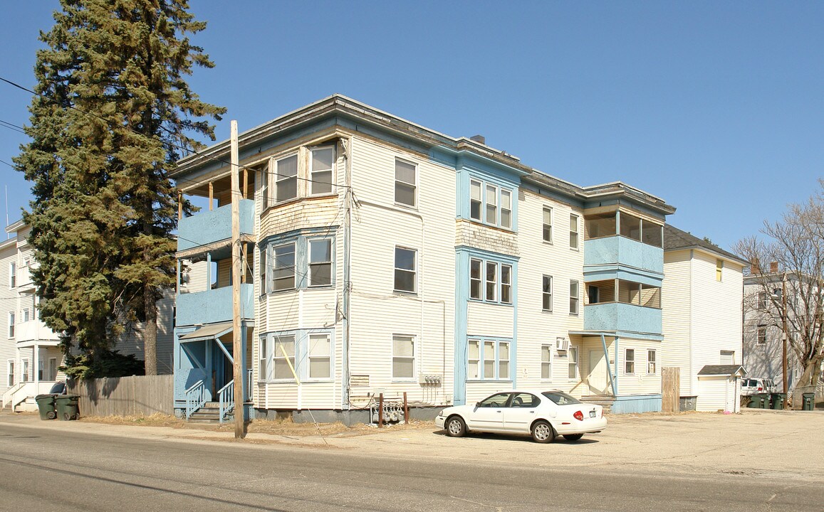 238-240 Valley St in Manchester, NH - Foto de edificio
