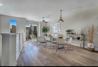 7777 Stylus Dr in San Diego, CA - Building Photo - Building Photo