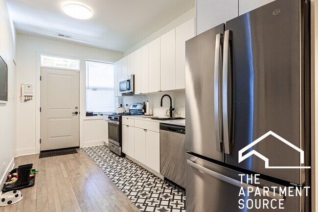 6341 N Wayne Ave in Chicago, IL - Building Photo - Building Photo