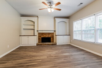 2190 Eagle Nest Bluff NW in Lawrenceville, GA - Building Photo - Building Photo