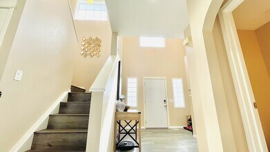 144 Lakeview Shores Crt in Chestermere, AB - Building Photo - Building Photo