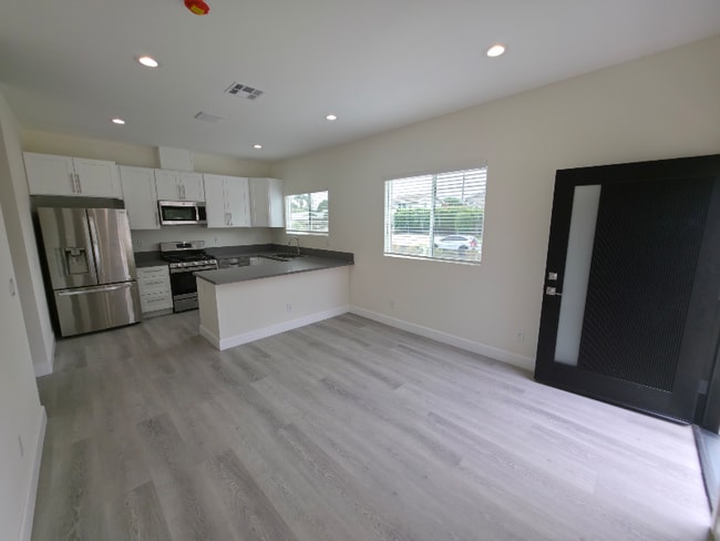 18635 Knapp St in Los Angeles, CA - Building Photo - Building Photo