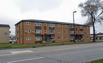 7859 S Rutherford Ave Apartamentos