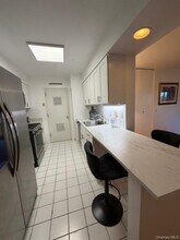 21 Lake St in White Plains, NY - Building Photo - Building Photo