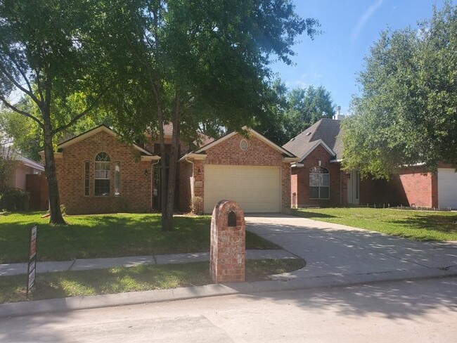 6014 Knollwood Tr in Spring, TX - Foto de edificio - Building Photo