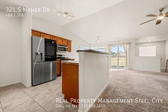 321 S Maher Dr in Pueblo West, CO - Building Photo - Building Photo