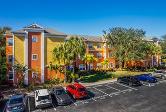 Grand Key Condominiums in Tampa, FL - Foto de edificio - Building Photo