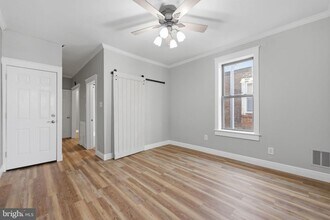 2322 S Broad St in Philadelphia, PA - Building Photo - Building Photo