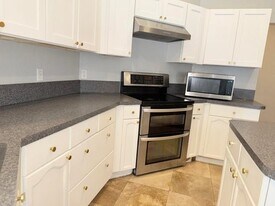 7534 Coconut Blvd in West Palm Beach, FL - Building Photo