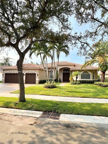 property at 3806 Oak Ridge Cir