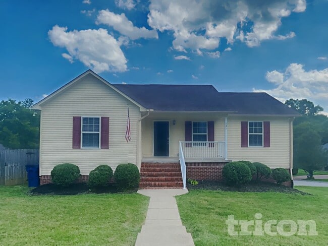 property at 131 Overlook Pl