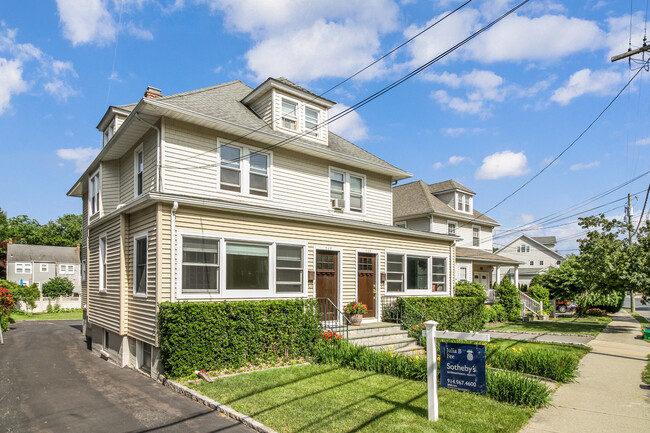 243 Purchase St in Rye, NY - Building Photo - Building Photo