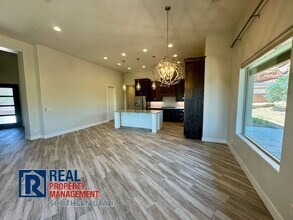 1306 W Bloomington Dr N in Saint George, UT - Building Photo - Building Photo