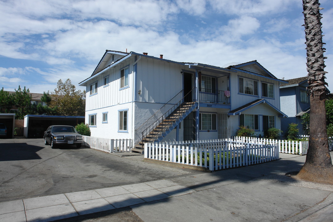 3027 Pearl Ave in San Jose, CA - Building Photo