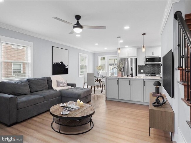 property at 2203 Arlington Terrace