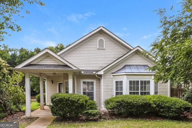 property at 8 Arendt Park Ln