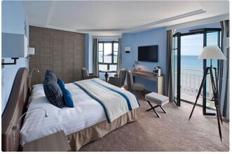 13200 SW 128th St in Miami, FL - Building Photo - Building Photo