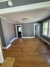 54 Crest St in Rochester, NY - Building Photo - Building Photo