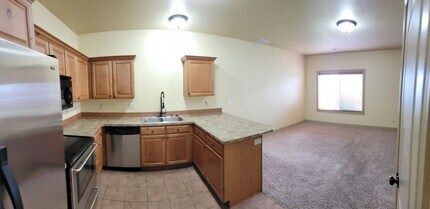 565 Pioneer Rd in Rexburg, ID - Building Photo - Building Photo
