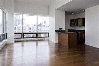29 Otis St in Cambridge, MA - Building Photo - Building Photo
