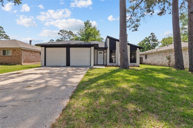 5026 Fitzwater Dr in Spring, TX - Building Photo - Building Photo