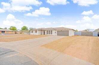 2037 E Riviera Dr in Tempe, AZ - Building Photo - Building Photo
