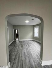 717 Jackson Ave in Elizabeth, NJ - Building Photo - Building Photo
