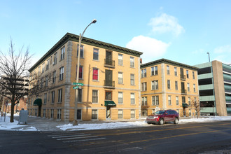 Midtown Apartments in Lansing, MI - Building Photo - Building Photo