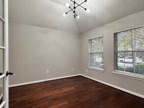 18507 S Raven Shore Dr in Cypress, TX - Building Photo - Building Photo