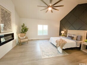 3403 Mountain Rd in Ogden, UT - Foto de edificio - Building Photo